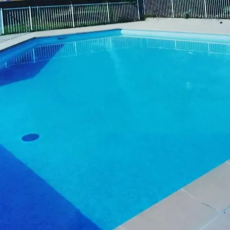 Joli Avec Piscine