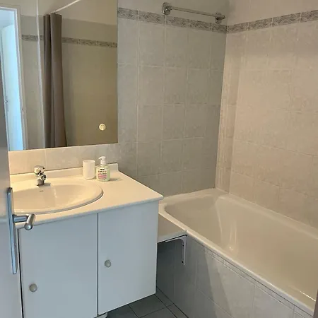 Joli Avec Piscine אנטיב