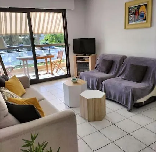 Lejlighed Joli Avec Piscine Antibes